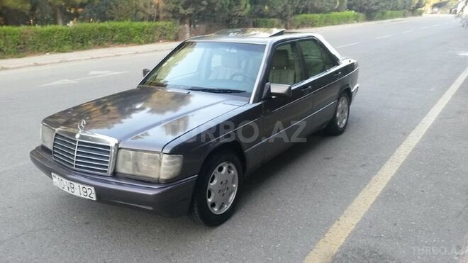 Mercedes 190 1993, 225,000 km - 2.0 л - Bakı