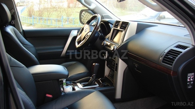 Toyota Prado 2014, 32,000 km - 2.7 л - Bakı