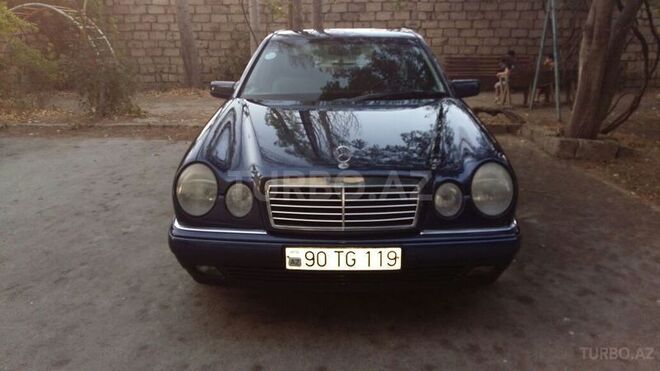 Mercedes E 240 1998, 251,786 km - 2.4 л - Bakı