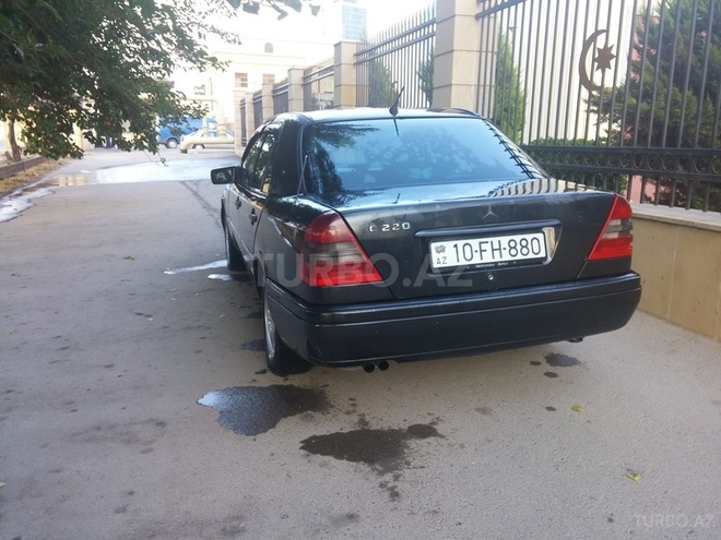 Mercedes C 220 1995, 250,555 km - 2.2 l - Bakı