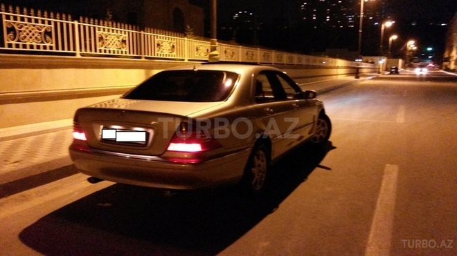 Mercedes S 320 2002, 236,000 km - 3.2 l - Bakı
