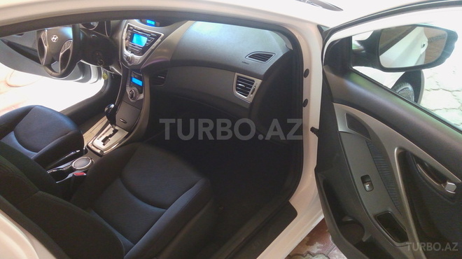 Hyundai Elantra 2011, 112,000 km - 1.8 l - Bakı