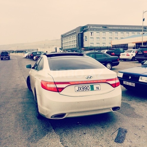 Hyundai Grandeur 2014, 38,700 km - 2.4 л - Bakı