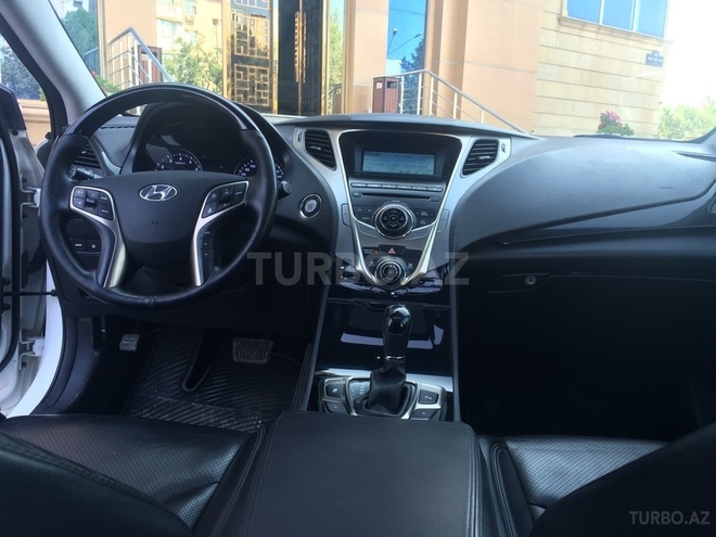 Hyundai Grandeur 2014, 38,700 km - 2.4 л - Bakı