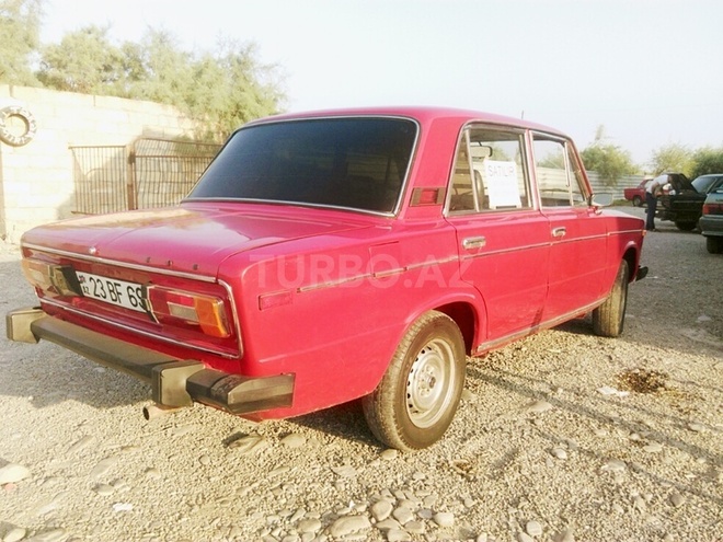 LADA (VAZ) 2106 1985, 350,000 km - 1.2 l - Ucar