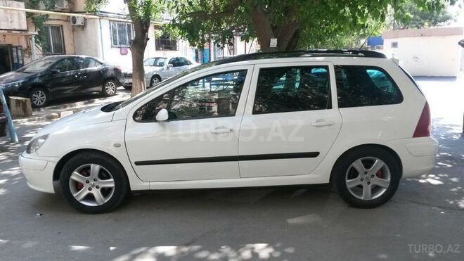 Peugeot 307 2004, 169,000 km - 2.0 л - Bakı