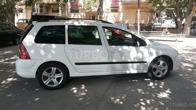Peugeot 307 2004, 169,000 km - 2.0 л - Bakı