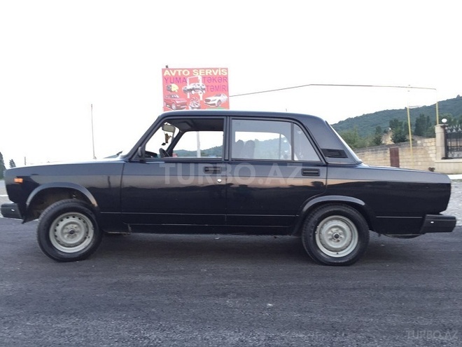 LADA (VAZ) 2107 2010, 75,000 km - 1.6 l - Quba