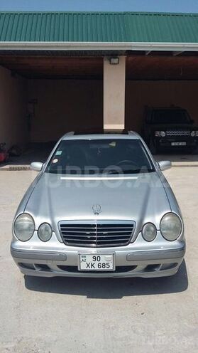 Mercedes E 220 2000, 250,000 km - 2.2 l - Bakı