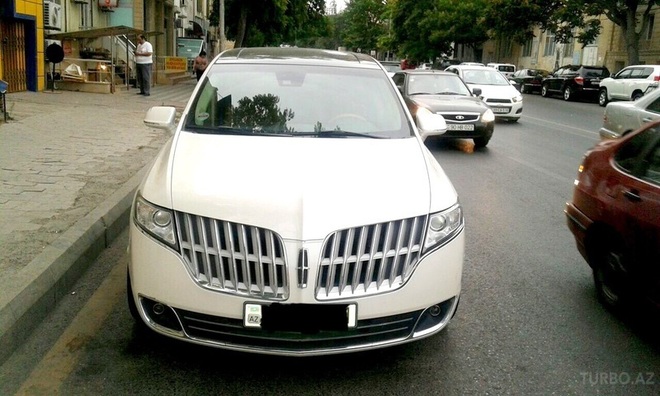 Lincoln MKT 2011, 130,000 km - 3.5 l - Bakı