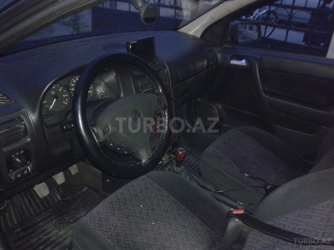 Opel Astra 1998, 380,000 km - 1.8 l - Bakı