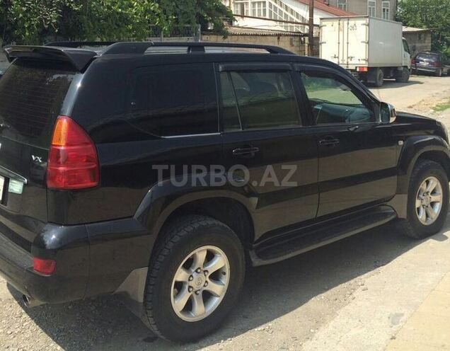 Toyota Prado 2005, 167,000 km - 4.0 л - Quba
