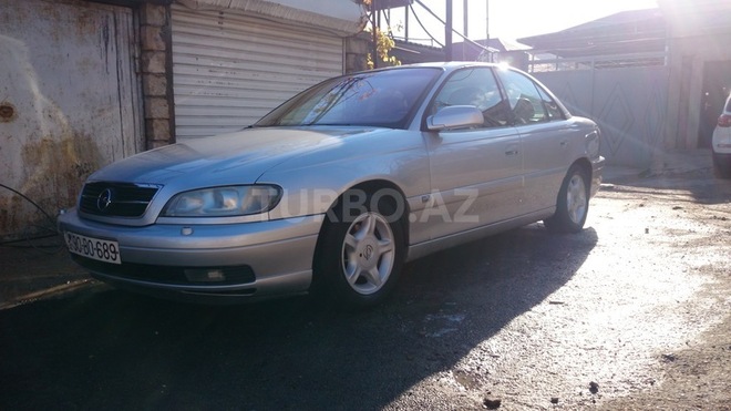 Opel Omega 2001, 201,000 km - 3.0 л - Bakı