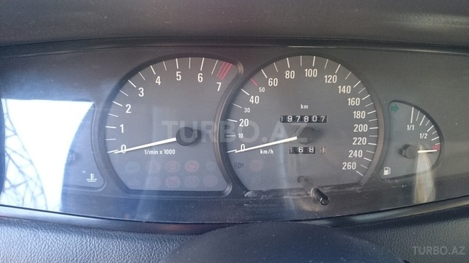 Opel Omega 2001, 201,000 km - 3.0 л - Bakı