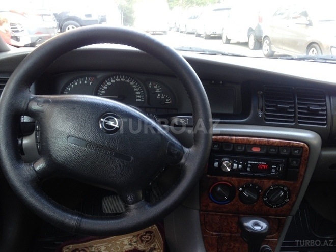 Opel Vectra 1996, 245,000 km - 2.0 л - Bakı