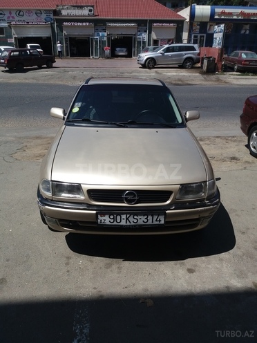 Opel Astra 1997, 320,000 km - 1.6 l - Bakı