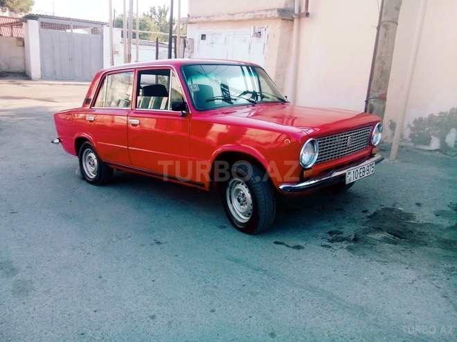 LADA (VAZ) 21011 1980, 200,000 km - 1.3 l - Bakı