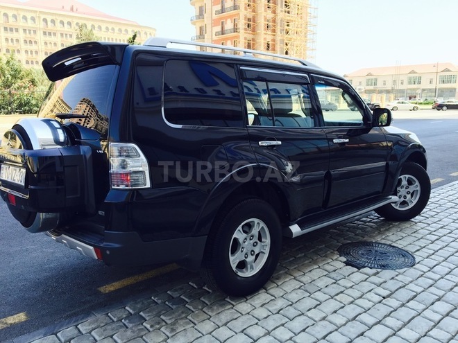 Mitsubishi Pajero 2008, 99,999 km - 3.0 l - Bakı