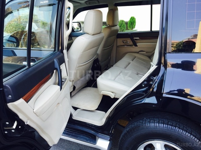 Mitsubishi Pajero 2008, 99,999 km - 3.0 l - Bakı