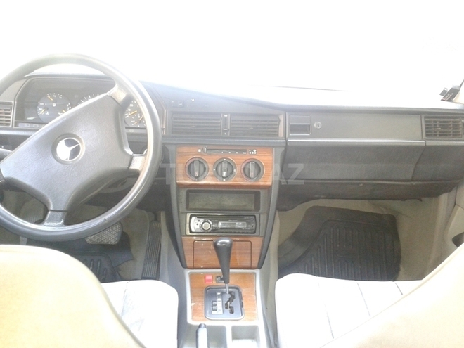 Mercedes 190 1992, 561,348 km - 2.0 l - Bakı