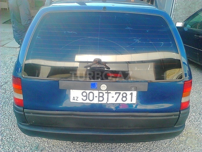 Opel Astra 1994, 387,000 km - 1.6 l - Şəki