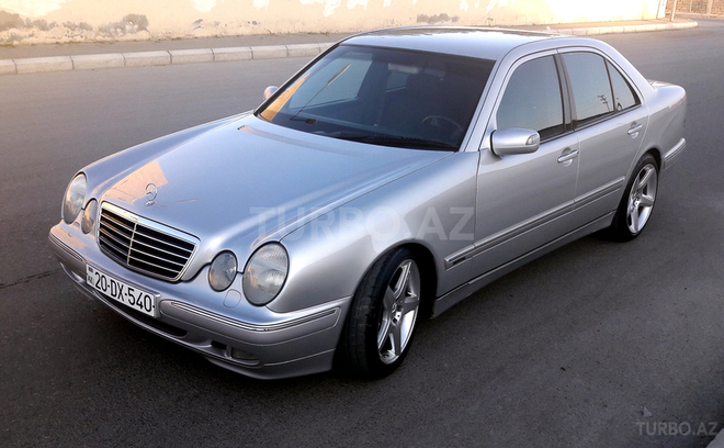 Mercedes E 240 1999, 234,000 km - 2.4 л - Bakı
