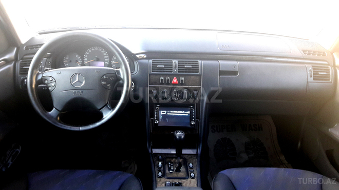 Mercedes E 240 1999, 234,000 km - 2.4 л - Bakı