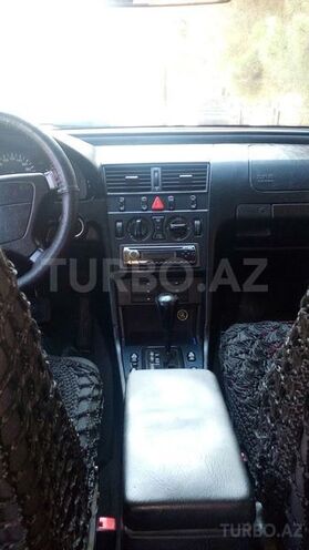 Mercedes C 180 1997, 200,000 km - 1.8 l - Sumqayıt
