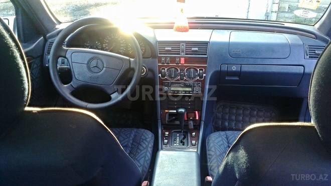 Mercedes C 200 1994, 261,800 km - 2.0 l - Qəbələ