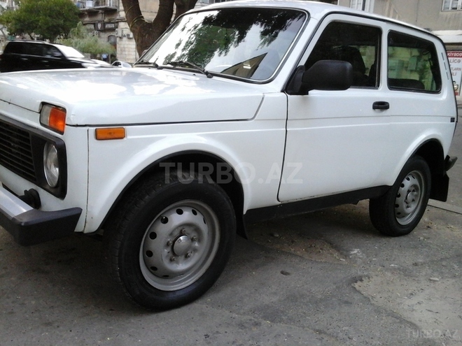 LADA (VAZ) Niva 1982, 1,600,000 km - 1.6 l - Bakı