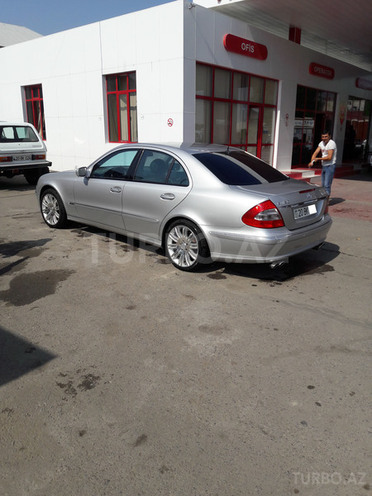 Mercedes E 320 2003, 191,000 km - 3.2 л - Gəncə