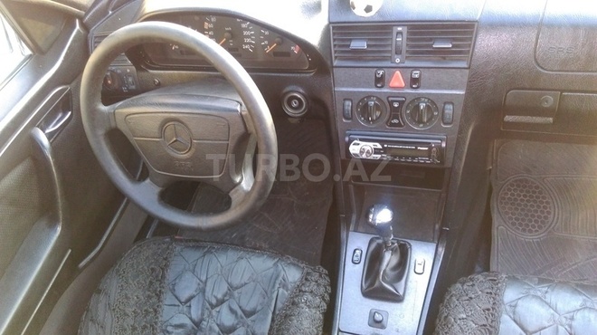 Mercedes C 180 1997, 238,574 km - 1.8 л - Bakı
