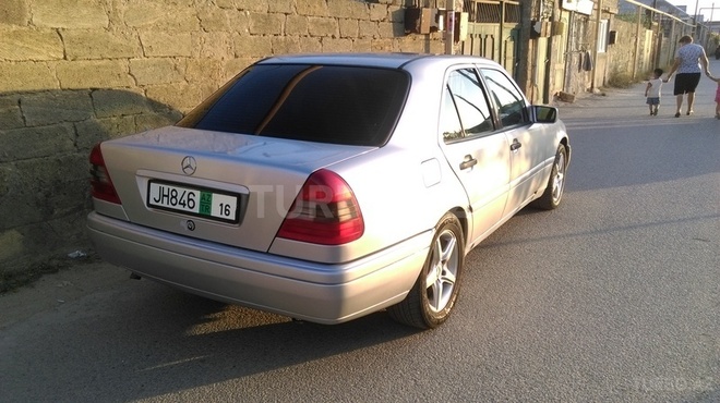 Mercedes C 180 1997, 238,574 km - 1.8 л - Bakı