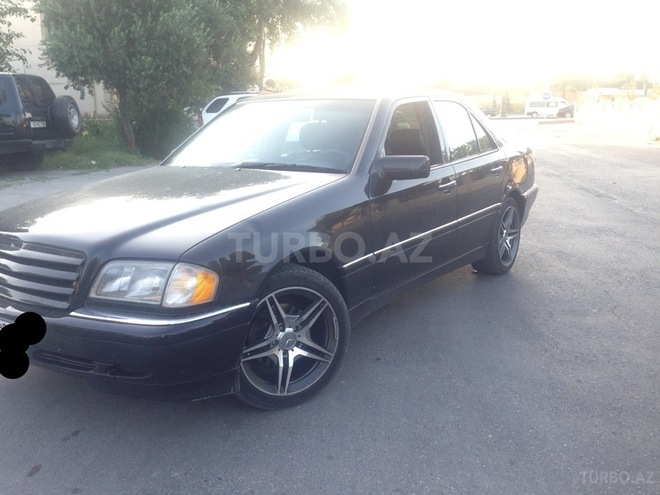 Mercedes C 230 1999, 245,000 km - 2.3 l - Bakı