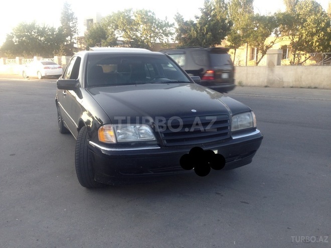 Mercedes C 230 1999, 245,000 km - 2.3 l - Bakı