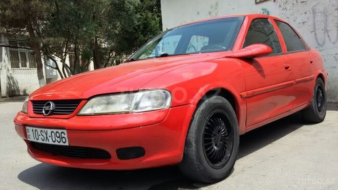 Opel Vectra 1998, 150,000 km - 1.8 l - Bakı