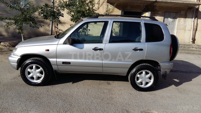 Chevrolet Niva 2004, 225,000 km - 1.7 l - Bakı