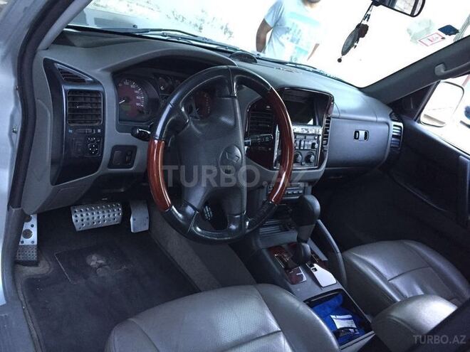Mitsubishi Pajero 2001, 135,000 km - 3.5 l - Bakı