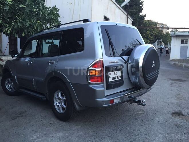 Mitsubishi Pajero 2001, 135,000 km - 3.5 l - Bakı