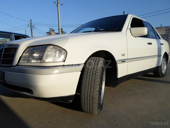Mercedes C 220 1995, 309,770 km - 2.2 л - Bakı