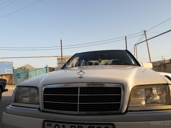 Mercedes C 220 1995, 309,770 km - 2.2 л - Bakı