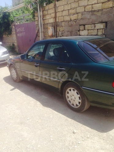 Mercedes C 200 1998, 180,000 km - 2.0 l - Bakı