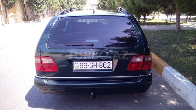 Mercedes E 220 1998, 274,000 km - 2.2 l - Bakı