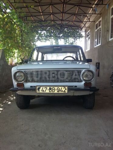 LADA (VAZ) 21011 1981, 165,000 km - 1.3 л - Neftçala