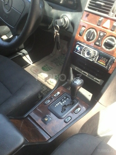 Mercedes C 230 1997, 2,400 km - 2.3 l - Bakı