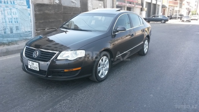 Volkswagen Passat 2005, 150,000 km - 2.0 l - Bakı
