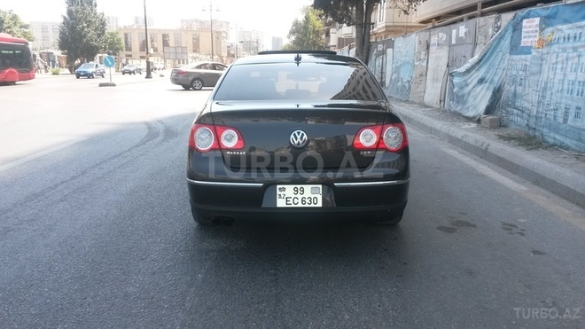 Volkswagen Passat 2005, 150,000 km - 2.0 l - Bakı