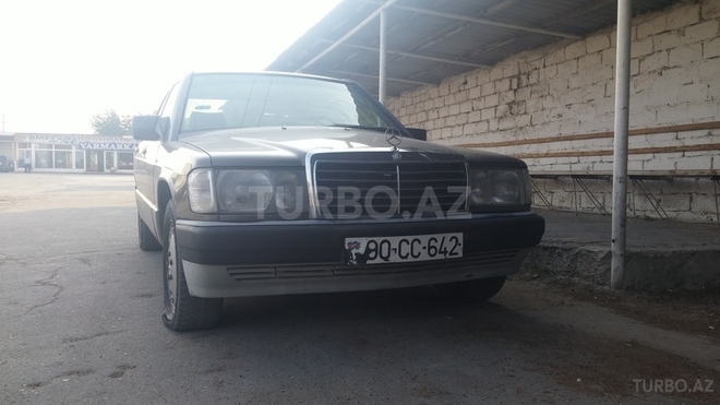 Mercedes 190 1992, 324,880 km - 1.8 l - Bakı