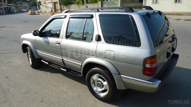 Nissan Pathfinder 1999, 197,000 km - 3.3 l - Bakı