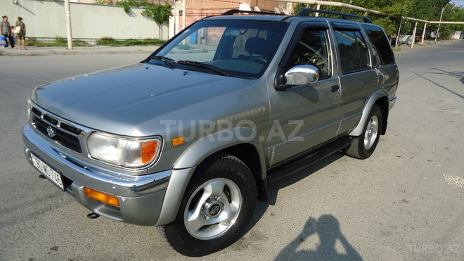Nissan Pathfinder 1999, 197,000 km - 3.3 l - Bakı